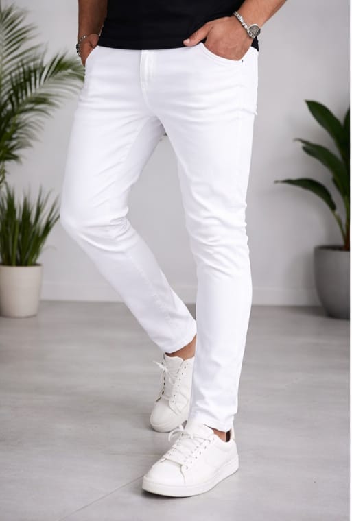 🤍 men’s classic white slim fit pants 🤍 men’s classic white slim fit pants